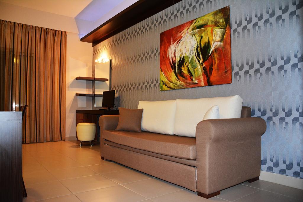 Tsokas Hotel Finikounta Exterior photo