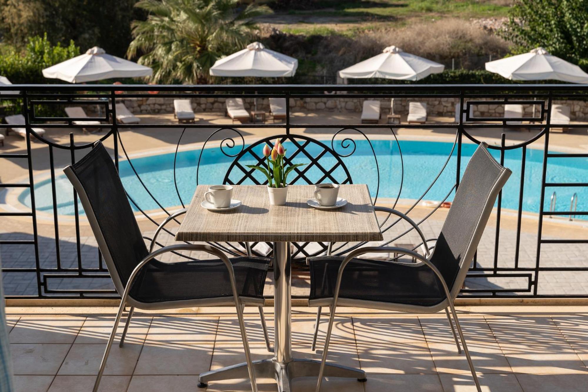 Tsokas Hotel Finikounta Exterior photo