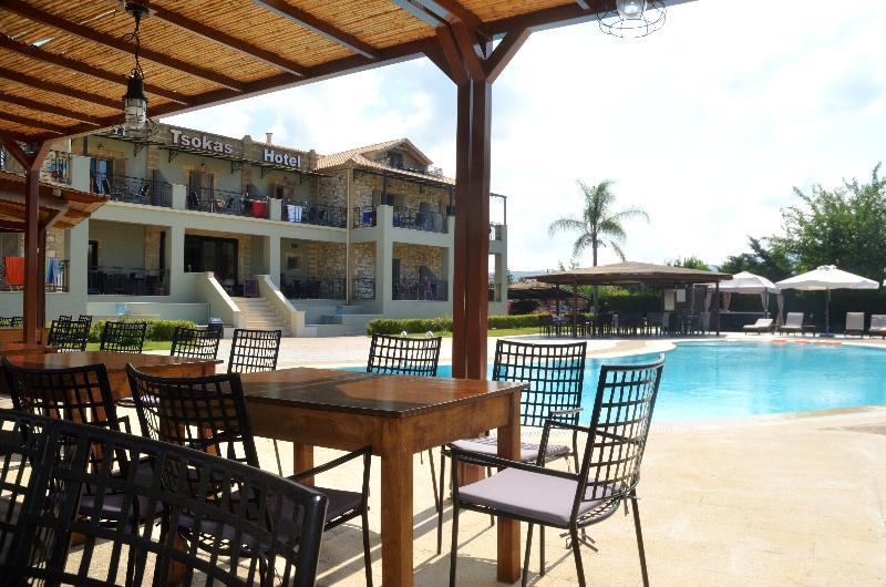 Tsokas Hotel Finikounta Exterior photo